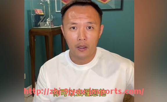 J9九游会登录入口-1999年欧冠决赛的传奇比赛与历史意义